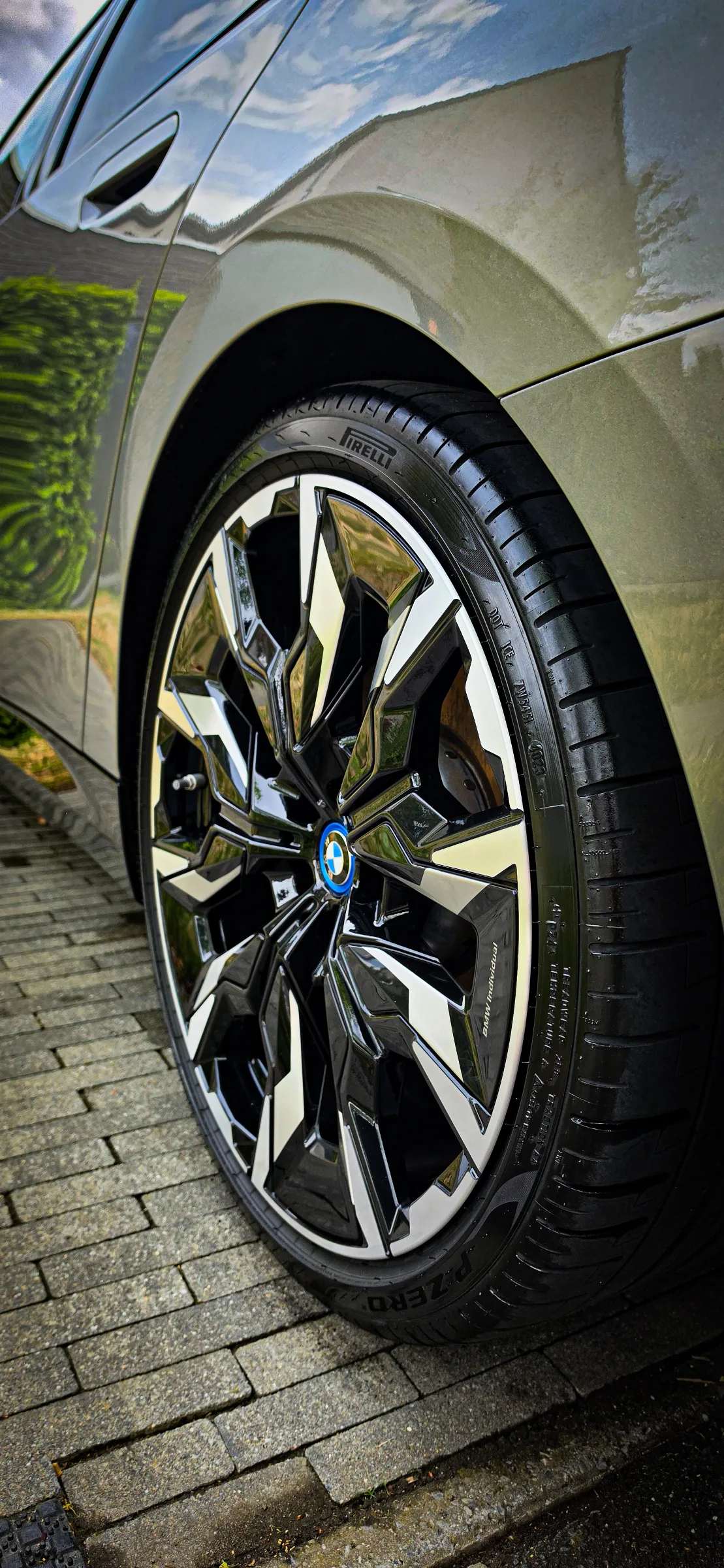 BMW i5 | DetailWash detail 6