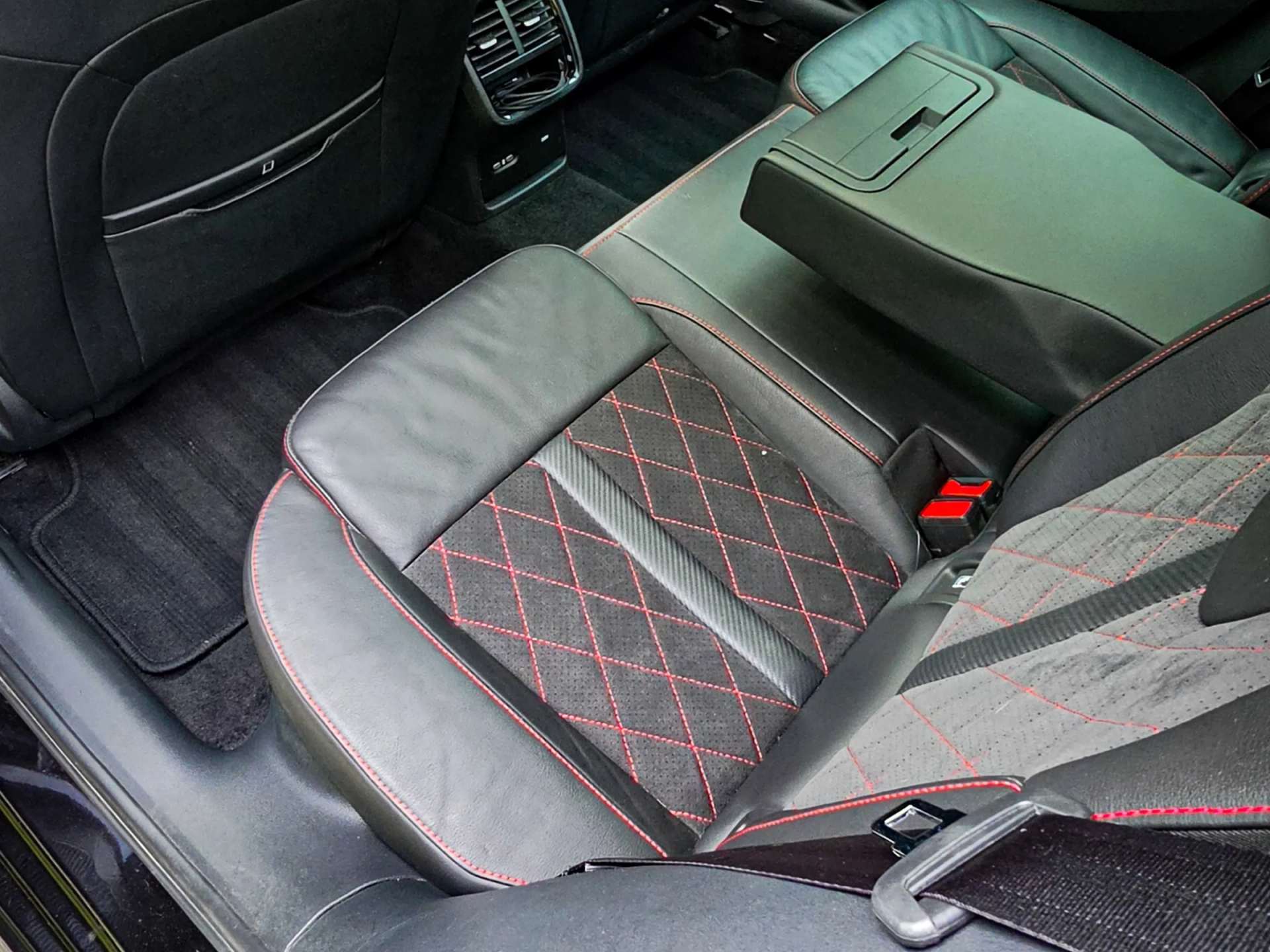 Skoda Octavia RS | Dieptereiniging detail 7
