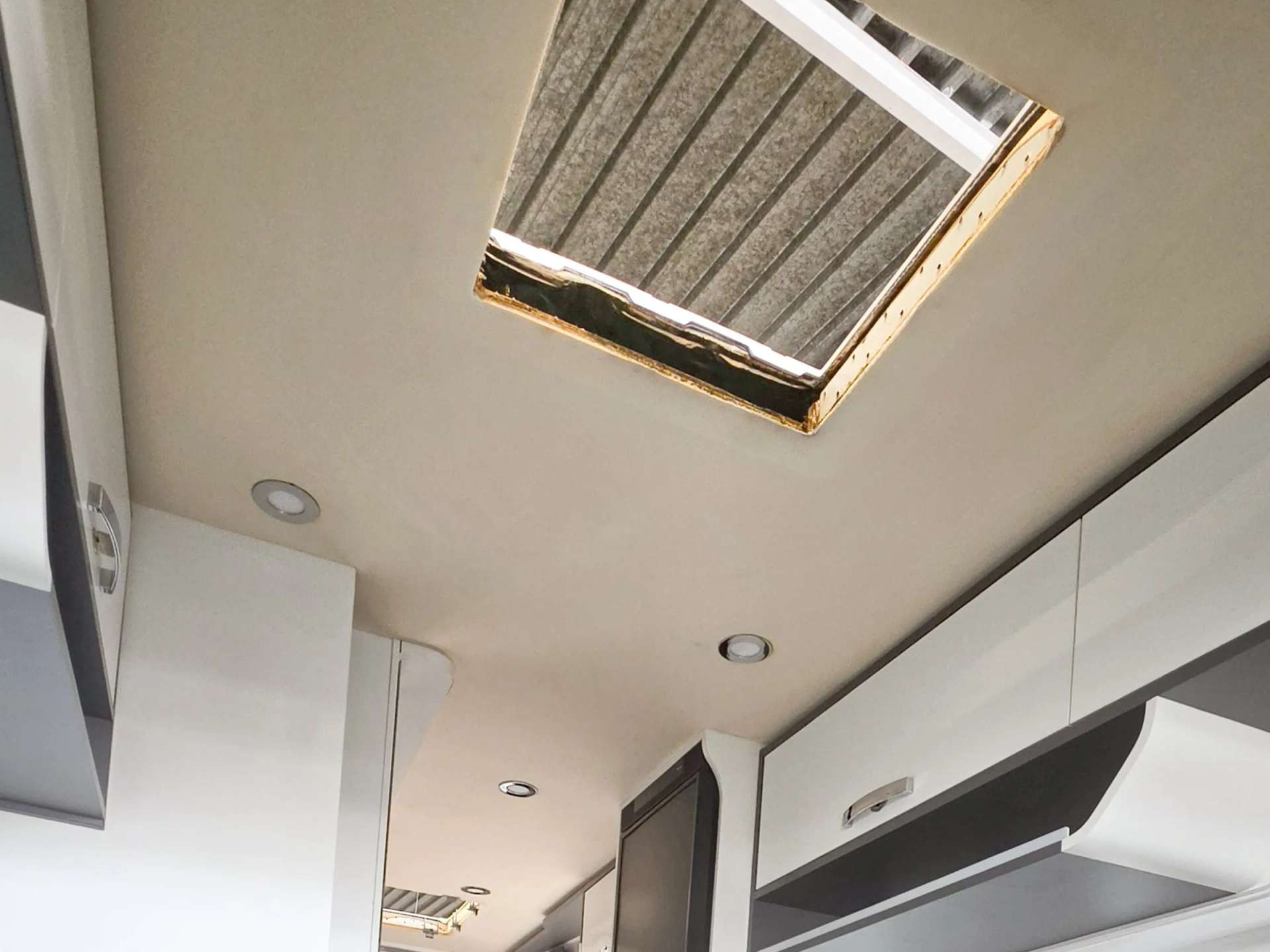 Mobilhome | Dieptereiniging detail 3