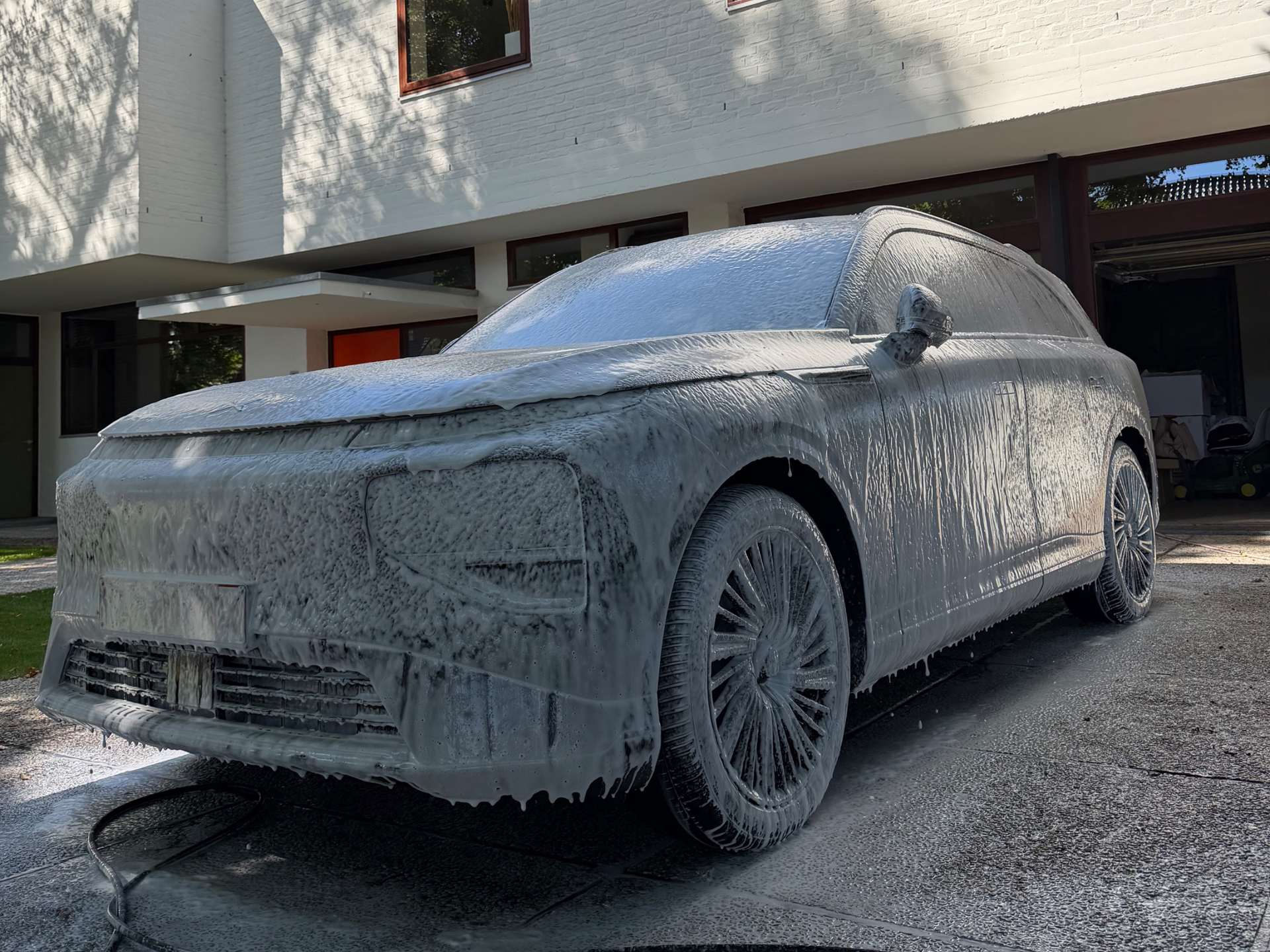 Xpeng G9 | Detailwash detail 4