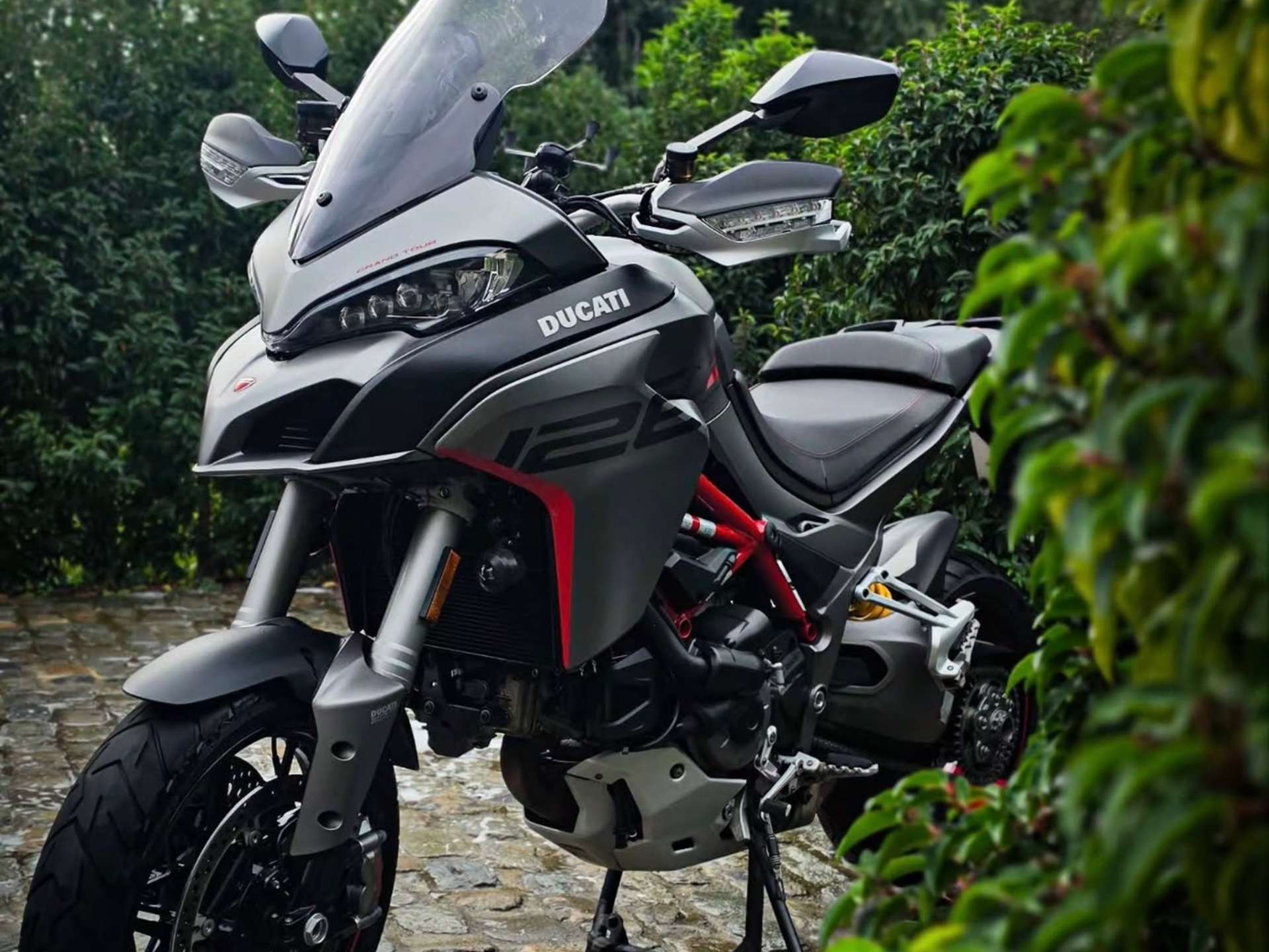 Ducati Multistrada | DetailWash
