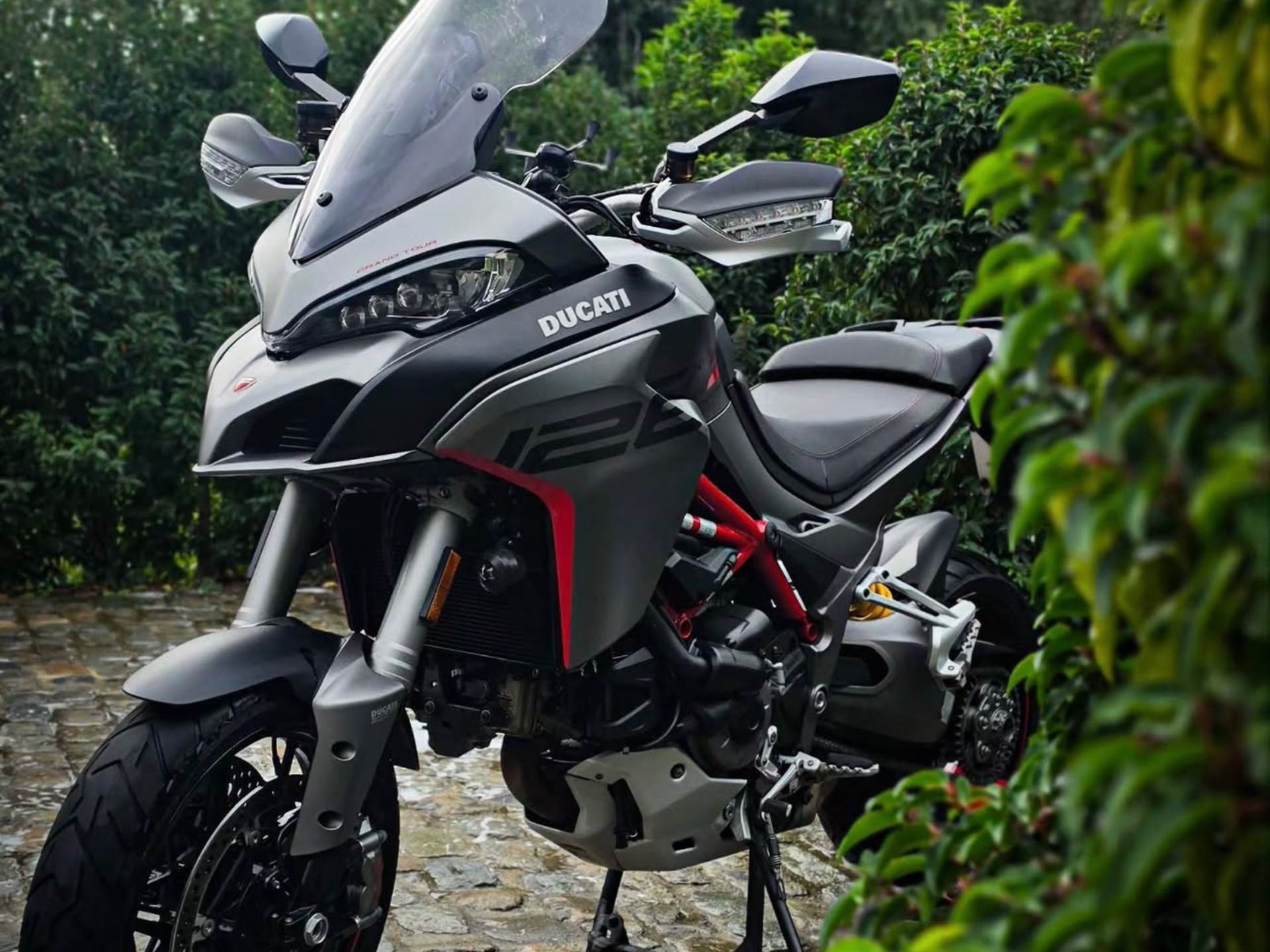 Ducati Multistrada | DetailWash