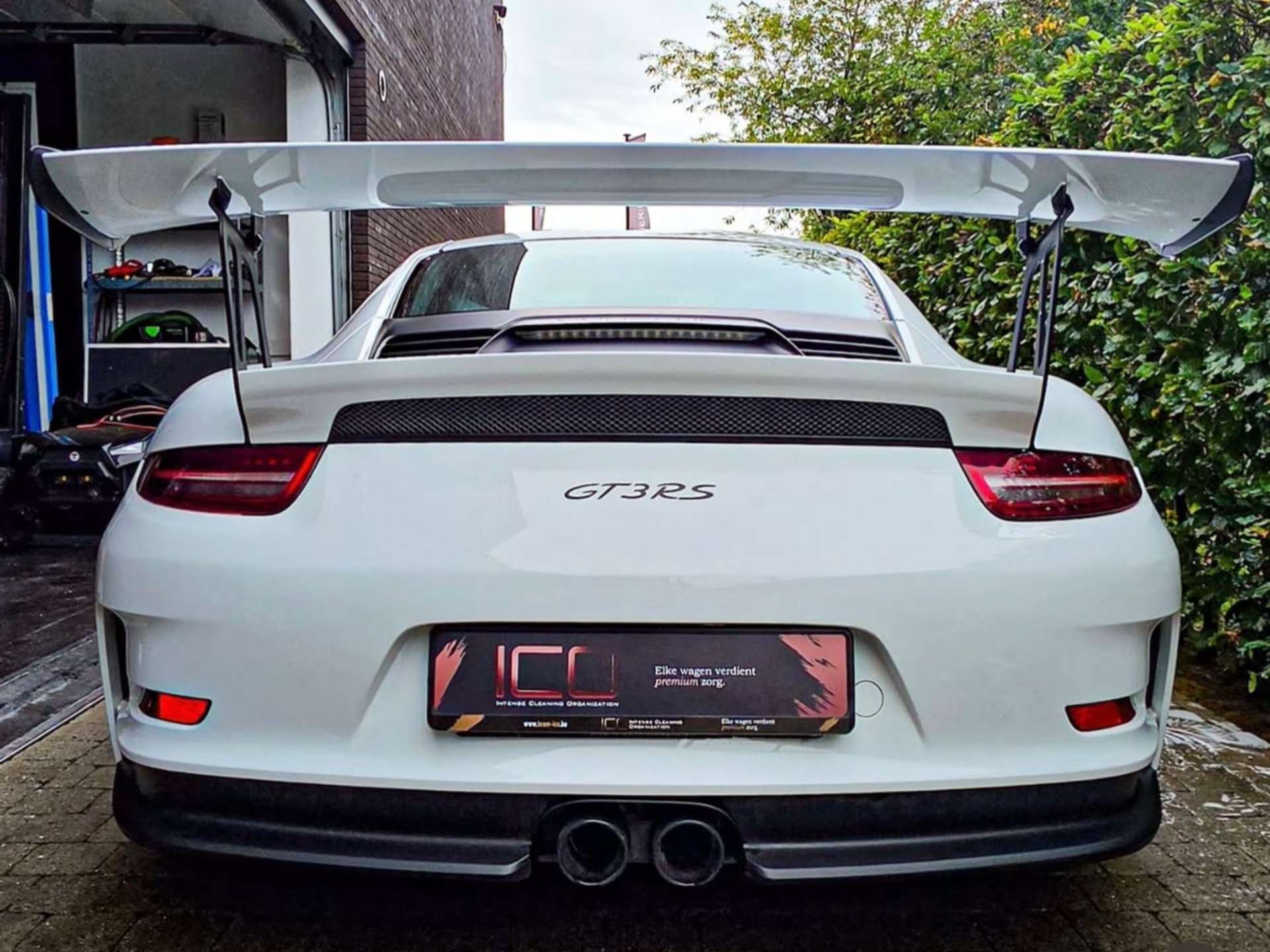 Porsche GT3 RS detail 1